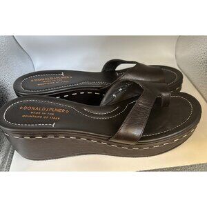 NIB Donald J Pliner Women’s Salya Wedge Sandals Expresso Brown Leather Sz 9, NEW